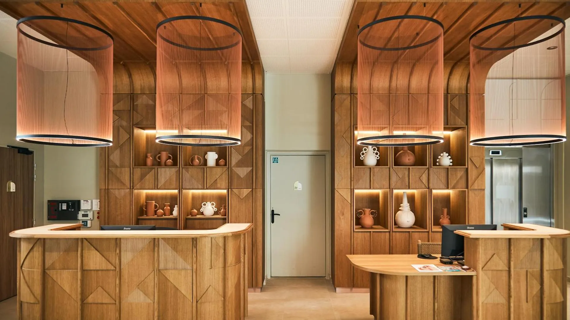 Le Set Hotel & Spa Aix-en-Provence 4*,  France